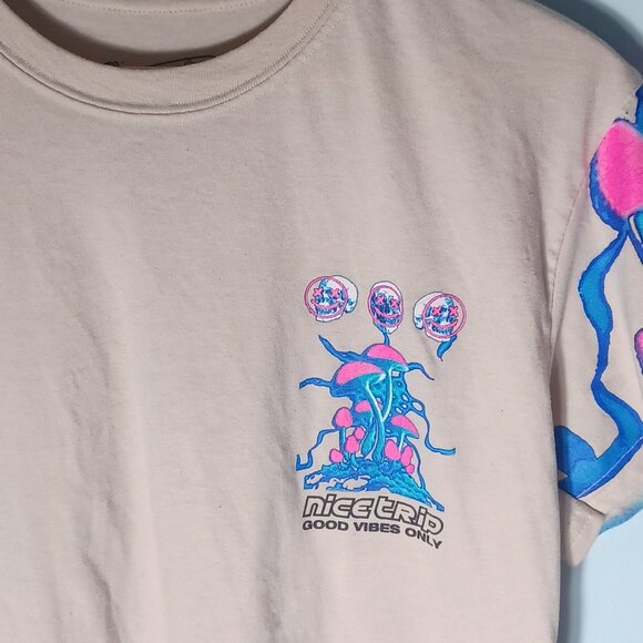 Fresh Laundry Graphic T-Shirt Mens Medium Mushrooms Skulls Rave Tee Trippy - Picture 9 of 11